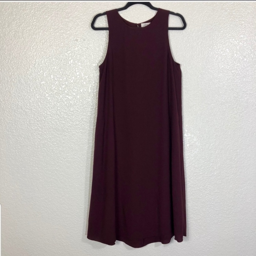 SALE! Wilfred Aritzia Sleeveless Shift Dress